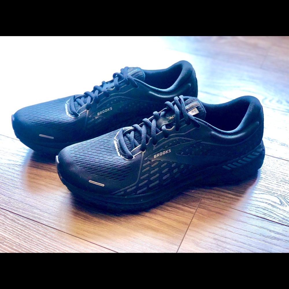 Brooks Adrenaline 21 Running Shoes